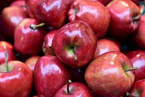Frische Äpfel Red Jonaprince, Deutschland, 1kg